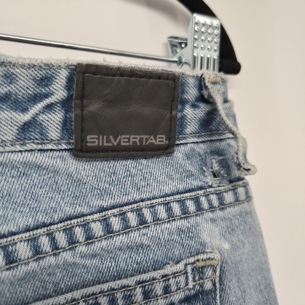 Levi’s SilverTab Y2K Skater Flare‎ Jeans 30×33 Mid Rise 90s Grunge Light Wash - Picture 9 of 11